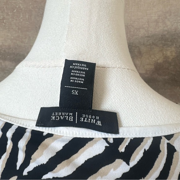 White House Black Market Zebra Pattern Tank Top - Picture 4 of 6